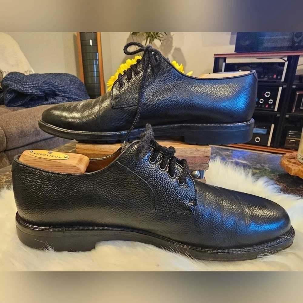Salvatore Ferragamo Laceup Pebbled Leather Oxford Dress Shoes Size 9.5